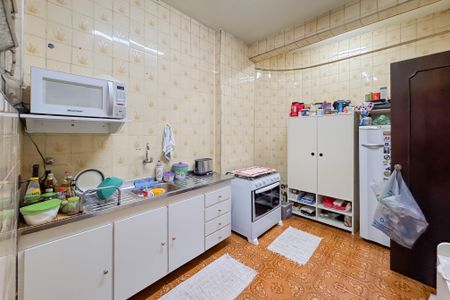 Apartamento à venda com 109m², 2 quartos e 1 vagaCozinha