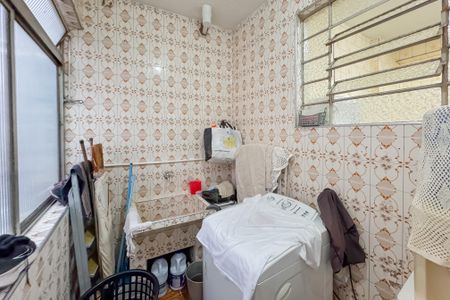 Apartamento à venda com 109m², 2 quartos e 1 vagaÁrea de Serviço