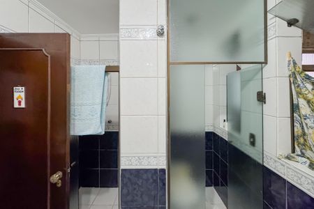 Apartamento à venda com 109m², 2 quartos e 1 vagaBanheiro Social