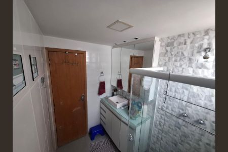Apartamento à venda com 60m², 2 quartos e 1 vagaBanheiro