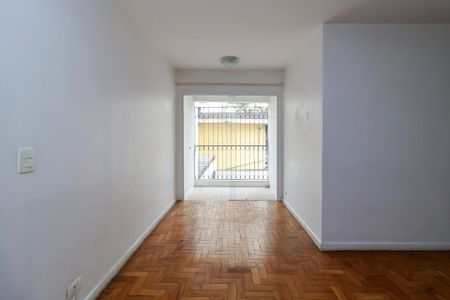 Apartamento à venda com 67m², 2 quartos e 1 vaga Apartamento à venda com 67m², 2 quartos e 1 vagaSala