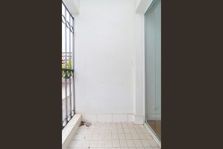Apartamento à venda com 67m², 2 quartos e 1 vaga Apartamento à venda com 67m², 2 quartos e 1 vagaSala - Varanda