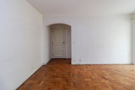 Apartamento à venda com 67m², 2 quartos e 1 vaga Apartamento à venda com 67m², 2 quartos e 1 vagaSala