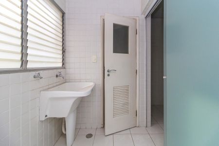 Apartamento à venda com 67m², 2 quartos e 1 vaga Apartamento à venda com 67m², 2 quartos e 1 vagaÁrea de Serviço