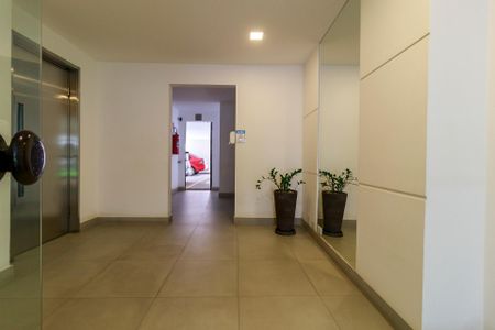 Apartamento à venda com 67m², 2 quartos e 1 vaga Apartamento à venda com 67m², 2 quartos e 1 vagaÁrea Comum