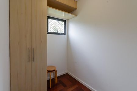 Apartamento para alugar com 500m², 5 quartos e 4 vagasQuarto de Serviço