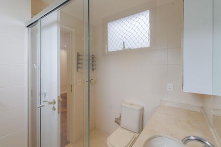 Apartamento para alugar com 500m², 5 quartos e 4 vagasBanheiro da Suíte 4