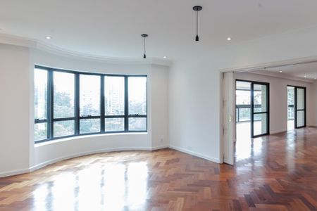 Apartamento para alugar com 500m², 5 quartos e 4 vagasSala de Estar