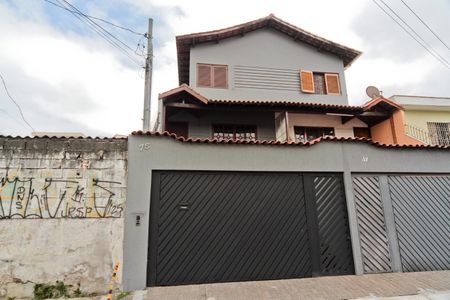 Casa à venda com 186m², 3 quartos e 4 vagasFachada