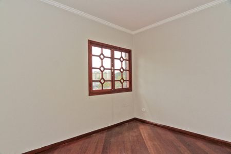 Casa à venda com 186m², 3 quartos e 4 vagasSuíte