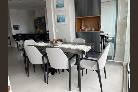 Apartamento à venda com 165m², 3 quartos e 3 vagas