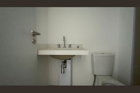 Studio à venda com 31m², 1 quarto e sem vaga Studio à venda com 31m², 1 quarto e sem vagaBanheiro