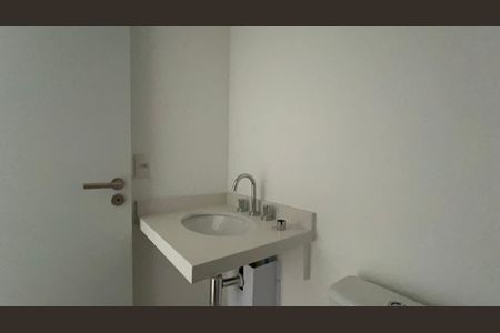 Studio à venda com 31m², 1 quarto e sem vaga Studio à venda com 31m², 1 quarto e sem vagaBanheiro