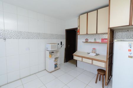Casa à venda com 79m², 6 quartos e 1 vagaCasa2 - Cozinha