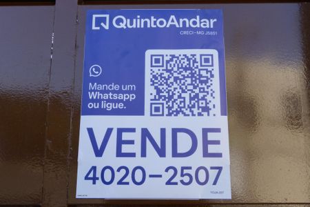 Casa à venda com 79m², 6 quartos e 1 vagaPlaca 