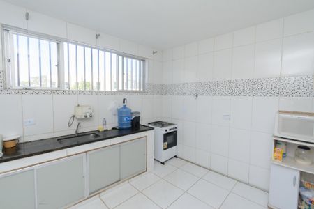 Casa à venda com 79m², 6 quartos e 1 vagaCasa2 - Cozinha