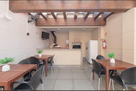 Apartamento à venda com 71m², 3 quartos e 1 vaga Apartamento à venda com 71m², 3 quartos e 1 vagaÁrea comum - Churrasqueira