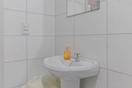 Apartamento à venda com 71m², 3 quartos e 1 vagaBanheiro Social