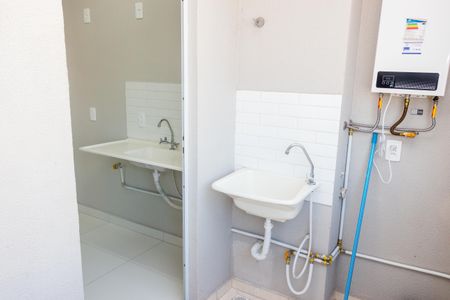 Apartamento para alugar com 42m², 2 quartos e 1 vaga Área de Serviço