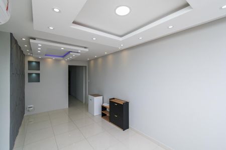 Sala de apartamento à venda com 2 quartos, 55m² em Irajá, Rio de Janeiro