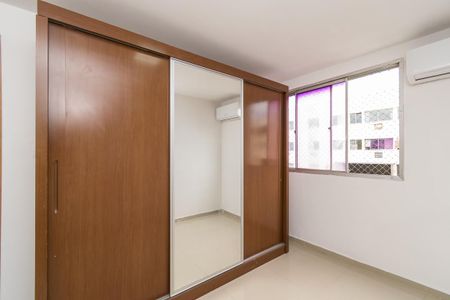 Apartamento à venda com 55m², 2 quartos e 1 vagaQuarto 2