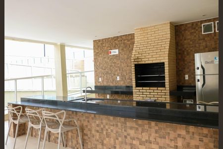 Apartamento para alugar com 48m², 2 quartos e 1 vaga Apartamento para alugar com 48m², 2 quartos e 1 vagaÁrea comum - Churrasqueira