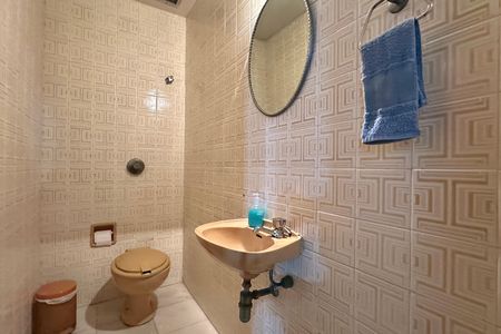 Apartamento à venda com 162m², 4 quartos e 2 vagas Apartamento à venda com 162m², 4 quartos e 2 vagasLavabo