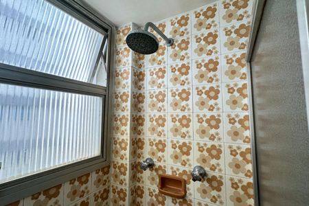 Apartamento à venda com 162m², 4 quartos e 2 vagas Apartamento à venda com 162m², 4 quartos e 2 vagasBanheiro da Suíte