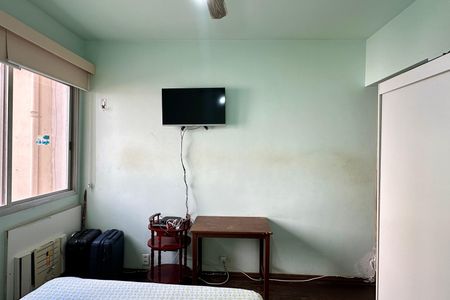 Apartamento à venda com 162m², 4 quartos e 2 vagas Apartamento à venda com 162m², 4 quartos e 2 vagasQuarto 01