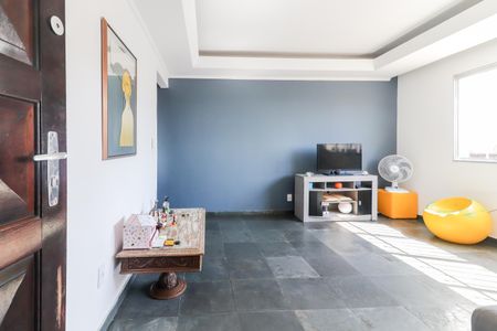 Sala de casa à venda com 4 quartos, 129m² em Jardim das Vertentes, São Paulo