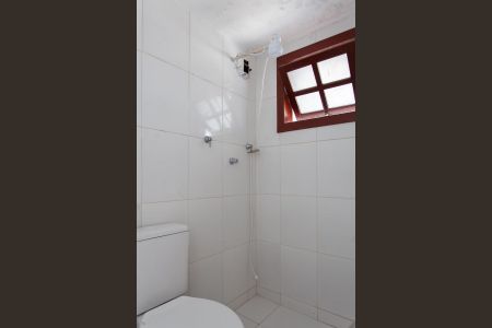 Casa à venda com 310m², 3 quartos e 3 vagas Casa à venda com 310m², 3 quartos e 3 vagasBanheiro Social 2