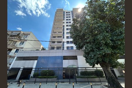 Apartamento à venda com 73m², 2 quartos e 1 vagaFachada