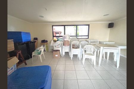 Apartamento à venda com 73m², 2 quartos e 1 vagaÁrea comum - Salão de festas