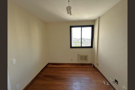 Apartamento à venda com 73m², 2 quartos e 1 vagaQuarto 2