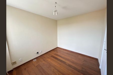 Apartamento à venda com 73m², 2 quartos e 1 vagaQuarto 2