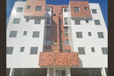 Apartamento à venda com 97m², 2 quartos e 2 vagasFachada