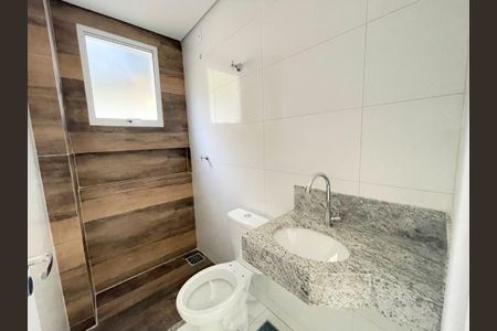 Apartamento à venda com 97m², 2 quartos e 2 vagasBanheiro social