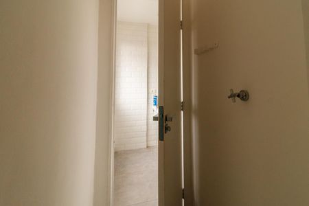 Apartamento à venda com 64m², 2 quartos e 1 vagaBanheiro de serviço