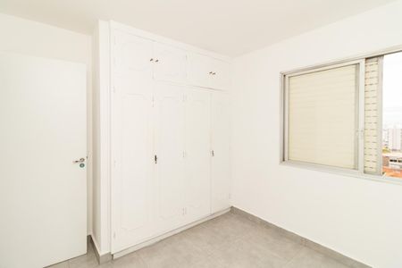 Apartamento à venda com 64m², 2 quartos e 1 vagaQuarto 2