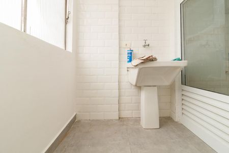 Apartamento à venda com 64m², 2 quartos e 1 vagaÁrea de Serviço