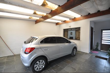 Casa à venda com 112m², 3 quartos e 2 vagasGaragem