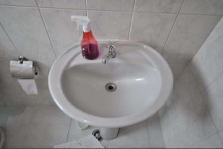 Casa à venda com 112m², 3 quartos e 2 vagasBanheiro 1