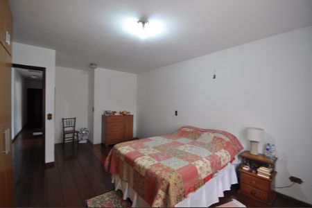 Casa à venda com 112m², 3 quartos e 2 vagasQuarto 1