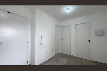 sala e cozinha de apartamento para alugar com 2 quartos, 35m² em Vila das Belezas, São Paulo