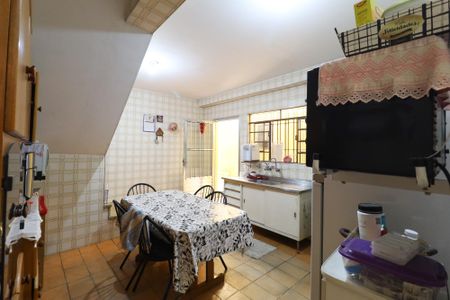 Casa à venda com 125m², 4 quartos e 1 vagaCozinha