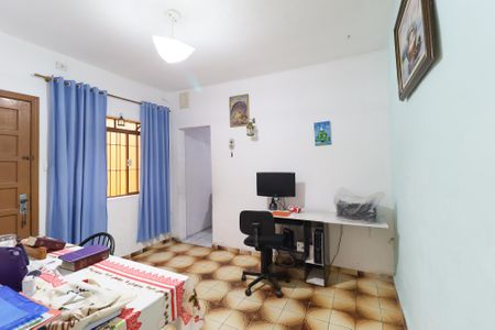 Casa à venda com 125m², 4 quartos e 1 vagaCopa