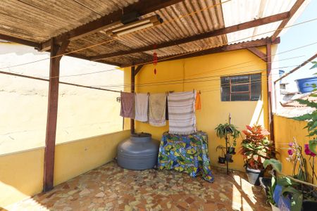Casa à venda com 125m², 4 quartos e 1 vagaTerraço