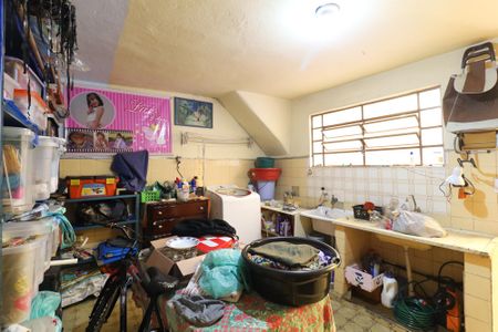 Casa à venda com 125m², 4 quartos e 1 vagaÁrea de Serviço