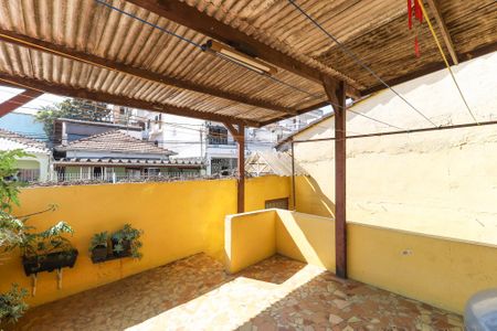 Casa à venda com 125m², 4 quartos e 1 vagaTerraço