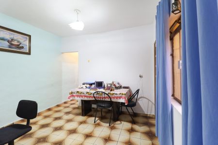 Casa à venda com 125m², 4 quartos e 1 vagaCopa